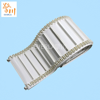 裙邊<a href='http://www.ontimecarpet.com/shusongdai/xiangjiao/' target='_blank'><u>擋板輸送帶</u></a>